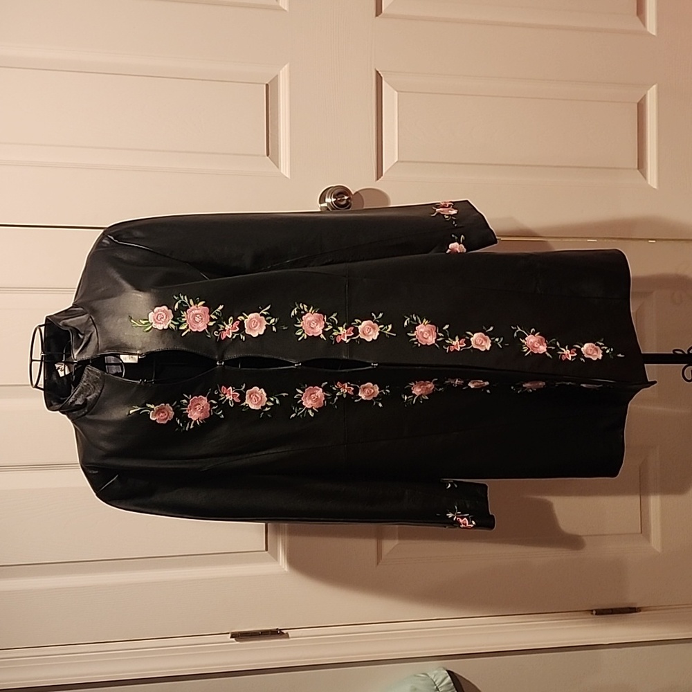 Clifford & Willis floral leather trench coat EUC